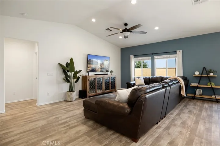 Great room and access to the main floor primary suite