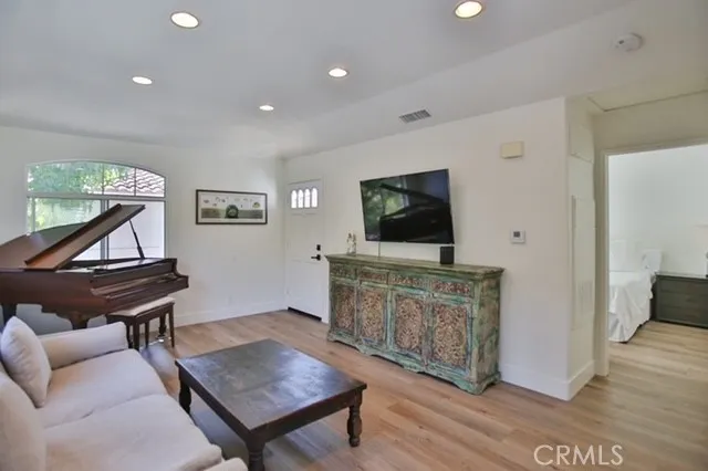 99 Whippoorwill Ln, Aliso Viejo, California 92656