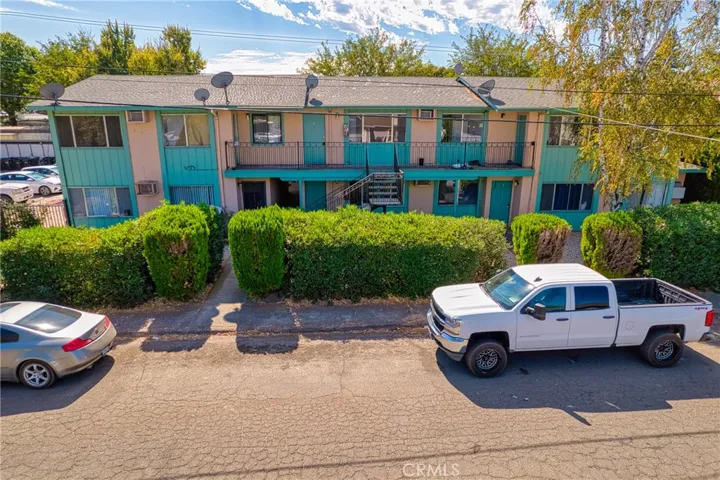 15 Royale Avenue, Lakeport, California 95453