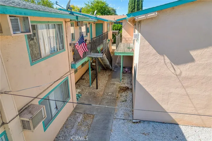 15 Royale Avenue, Lakeport, California 95453