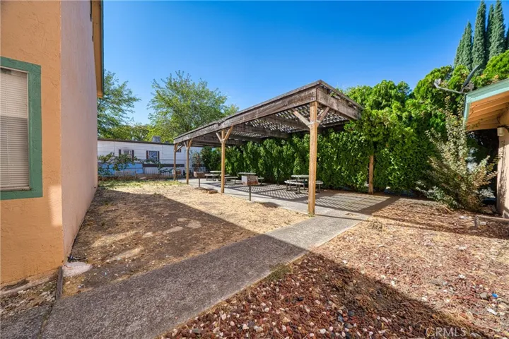 15 Royale Avenue, Lakeport, California 95453