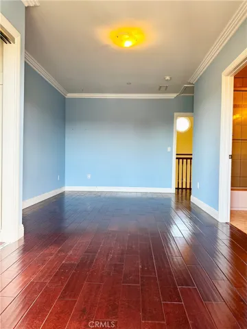 3529 Walnut Avenue, Manhattan Beach, California 90266