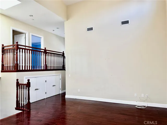 3529 Walnut Avenue, Manhattan Beach, California 90266