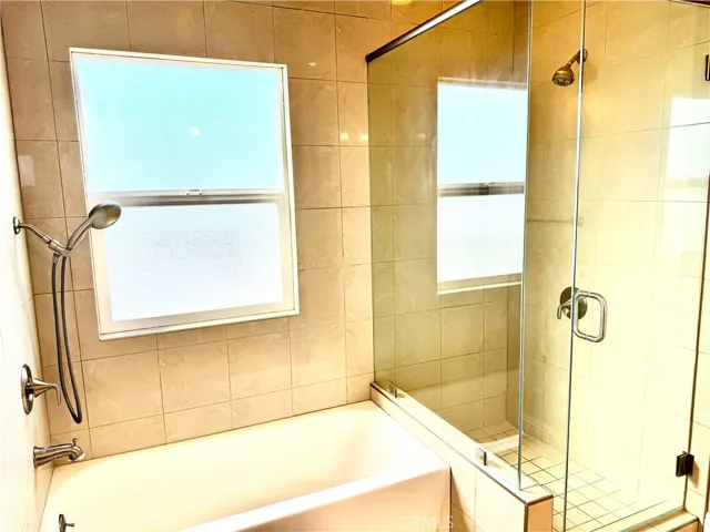 3529 Walnut Avenue, Manhattan Beach, California 90266