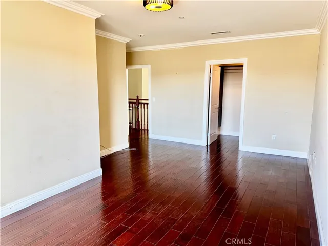 3529 Walnut Avenue, Manhattan Beach, California 90266