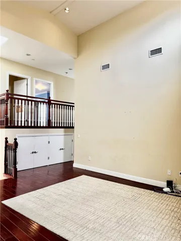 3529 Walnut Avenue, Manhattan Beach, California 90266
