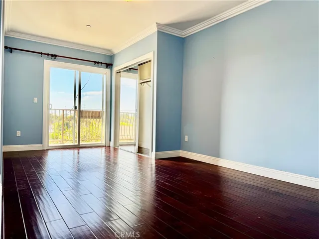 3529 Walnut Avenue, Manhattan Beach, California 90266
