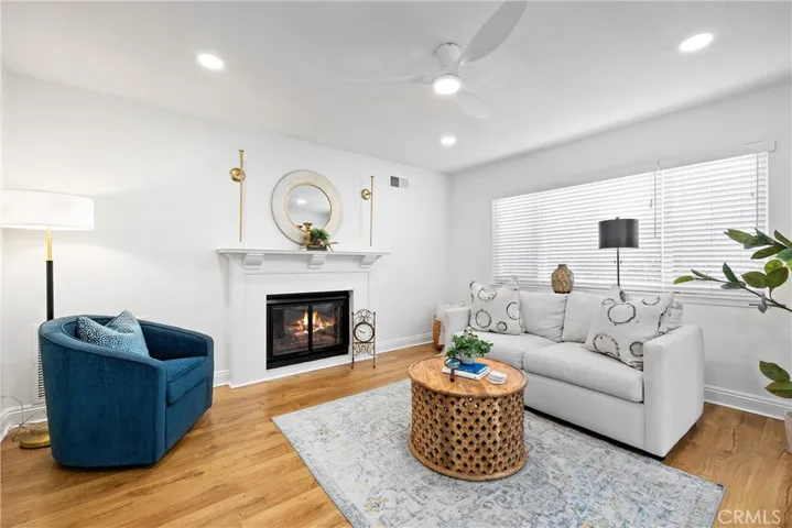 Living Room w/Fireplace