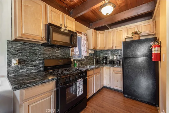 726 Maltby Boulevard, Big Bear City, California 92314