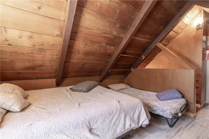726 Maltby Boulevard, Big Bear City, California 92314