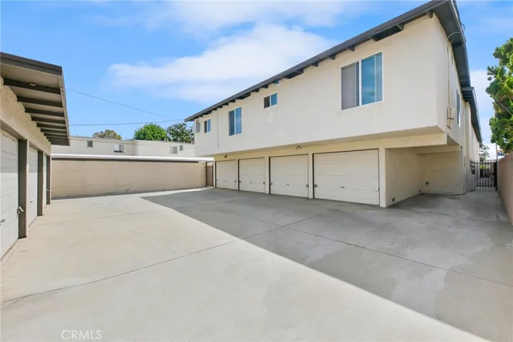 651 E 46th Street, Long Beach, California 90807