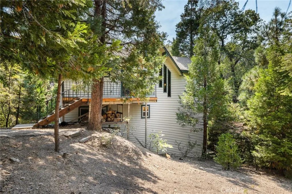 175 Golf Course Road, Lake Arrowhead, California 92317 home-pic-9