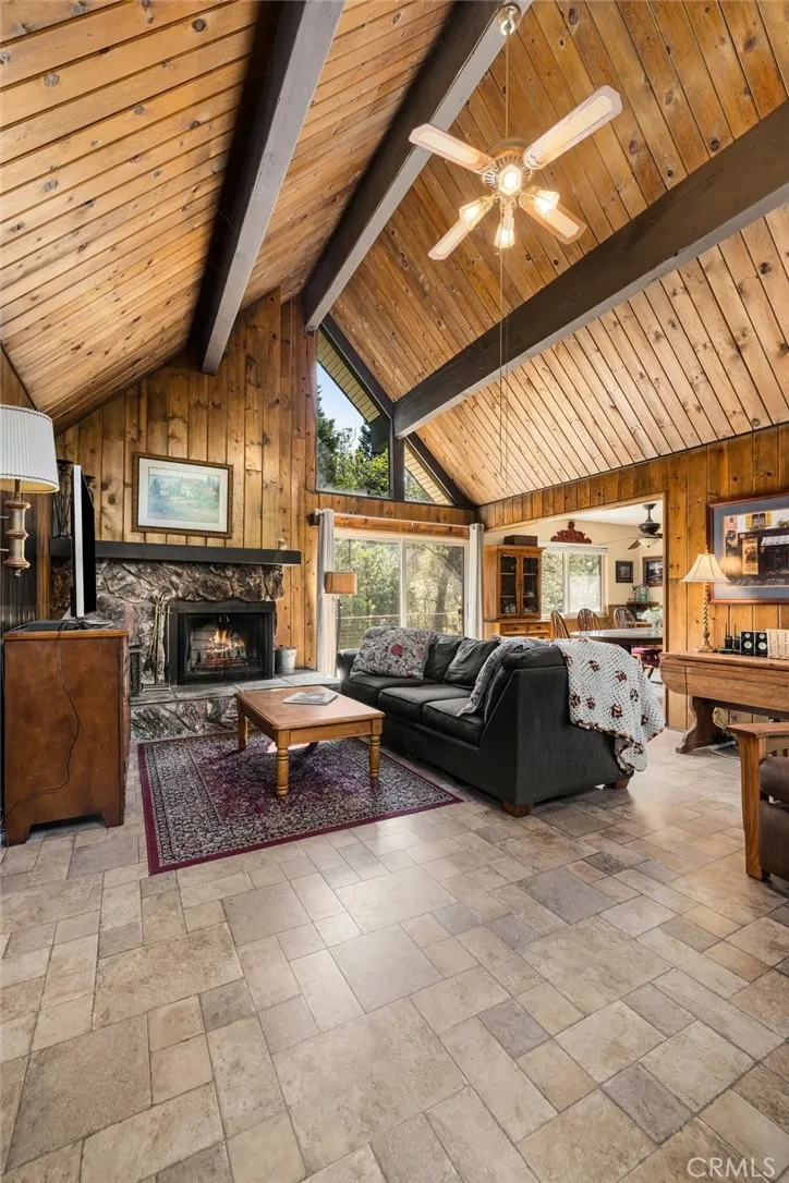 175 Golf Course Road, Lake Arrowhead, California 92317 home-pic-40