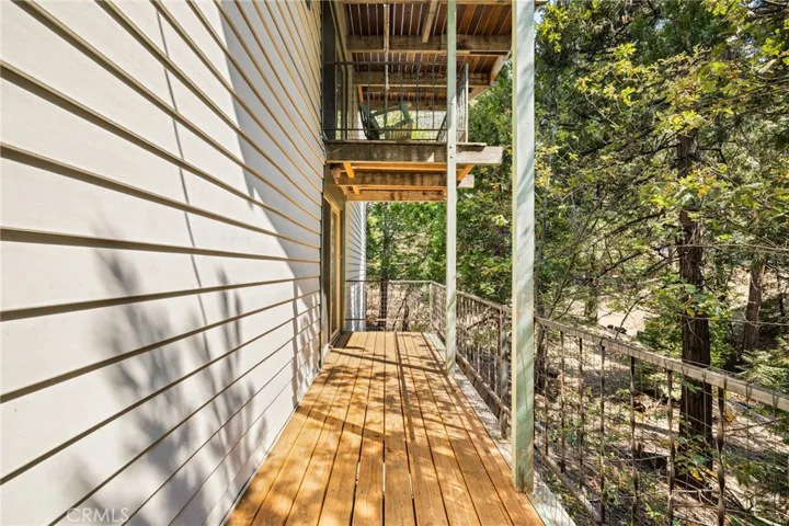 Get away from it all 3 private decks wow!