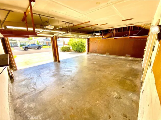 941 S Boone Circle, Anaheim Hills, California 92807