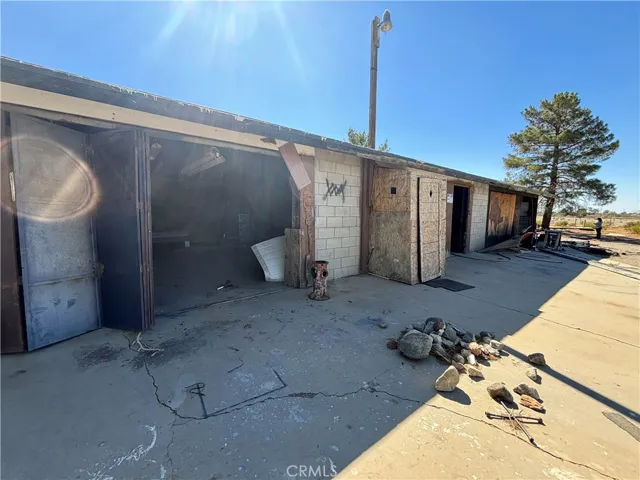 4366 Salerno Road, Phelan, California 92371