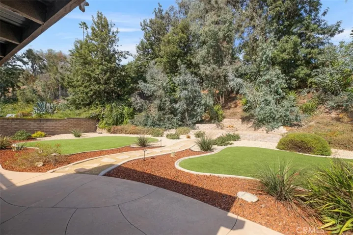 25681 Santo Dr., Mission Viejo, California 92691
