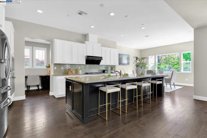 1627 N Terracina Dr, Dublin, California 94568
