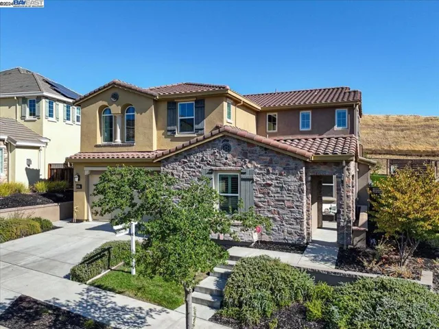 1627 N Terracina Dr, Dublin, California 94568