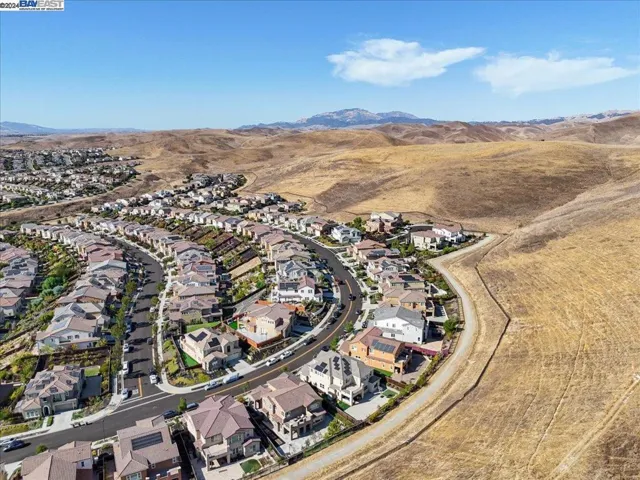 1627 N Terracina Dr, Dublin, California 94568