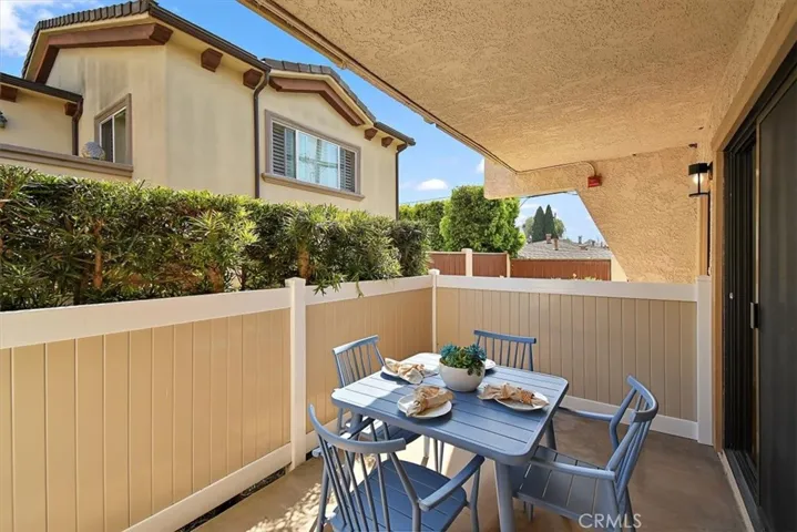 2610 Ruhland Avenue 5, Redondo Beach, California 90278