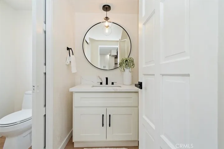 2610 Ruhland Avenue 5, Redondo Beach, California 90278