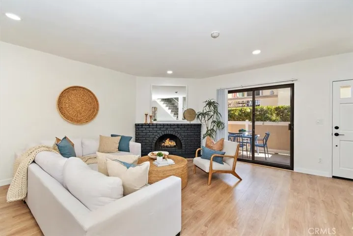 2610 Ruhland Avenue 5, Redondo Beach, California 90278