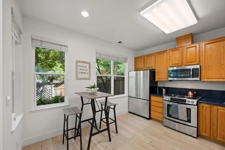 123 Concord Circle, Mountain View, California 94040