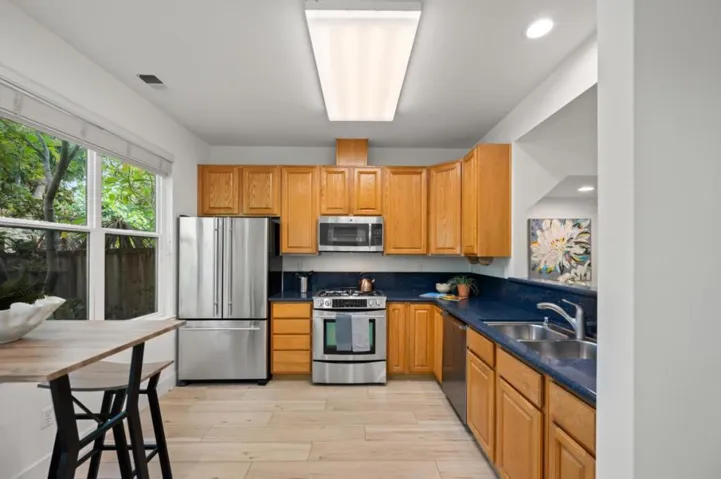 123 Concord Circle, Mountain View, California 94040