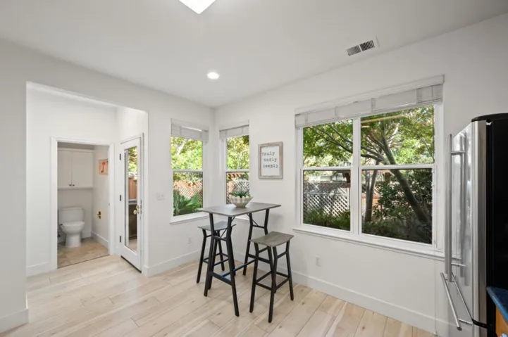123 Concord Circle, Mountain View, California 94040