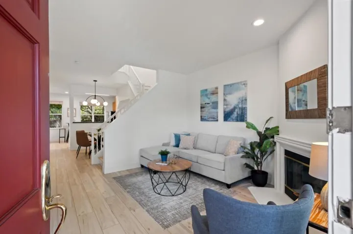 123 Concord Circle, Mountain View, California 94040