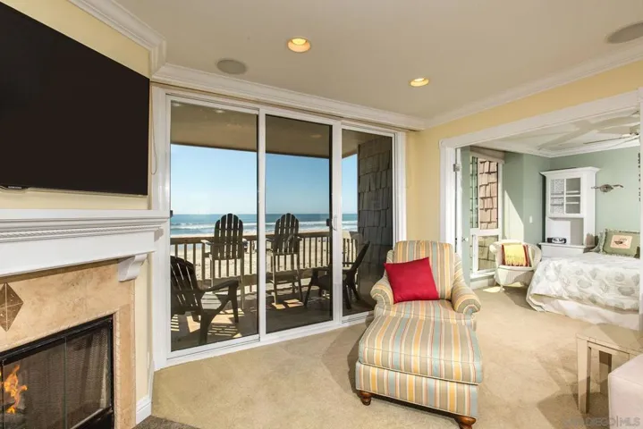 999 N Pacific St E16, Oceanside, California 92054