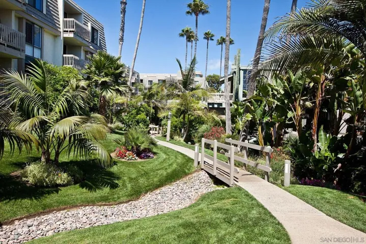 999 N Pacific St E16, Oceanside, California 92054