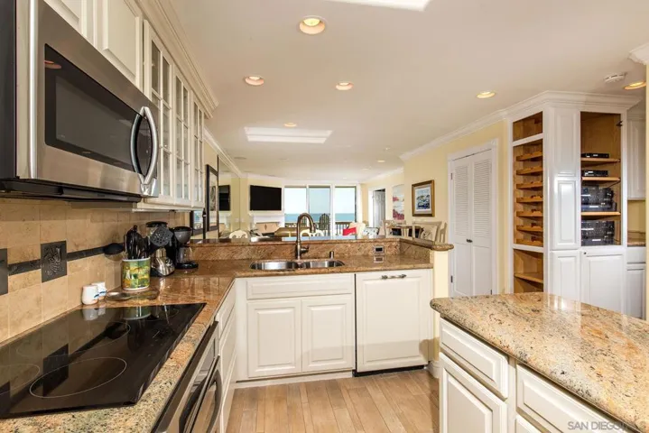 999 N Pacific St E16, Oceanside, California 92054