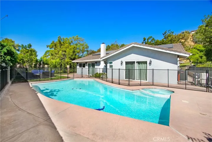 3240 Brace Canyon Road, Burbank, California 91504