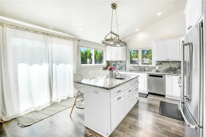 3240 Brace Canyon Road, Burbank, California 91504