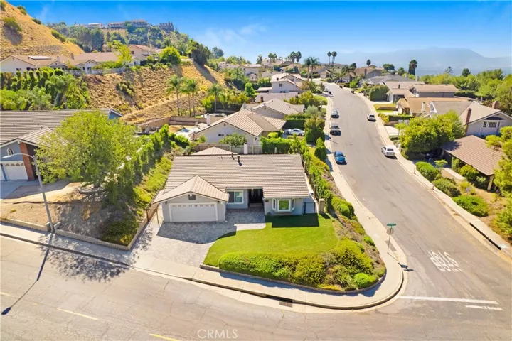 3240 Brace Canyon Road, Burbank, California 91504