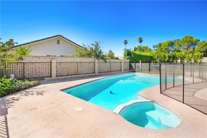3240 Brace Canyon Road, Burbank, California 91504