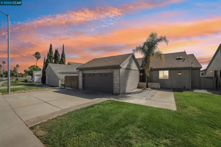 2360 Sand Point Ct, Discovery Bay, California 94505