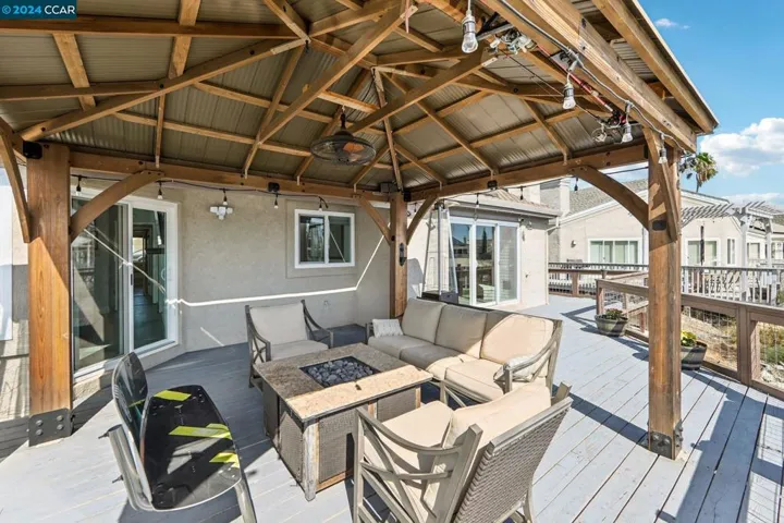 2360 Sand Point Ct, Discovery Bay, California 94505