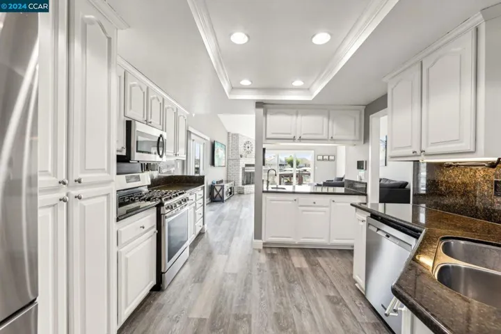 2360 Sand Point Ct, Discovery Bay, California 94505