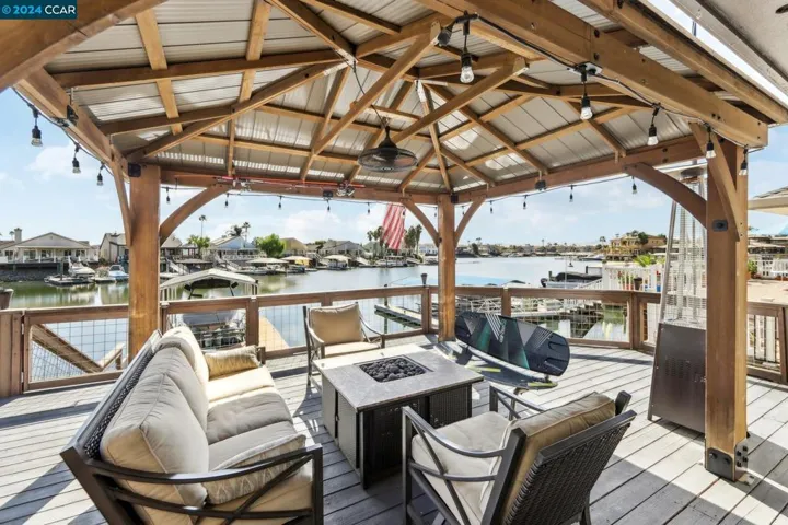 2360 Sand Point Ct, Discovery Bay, California 94505