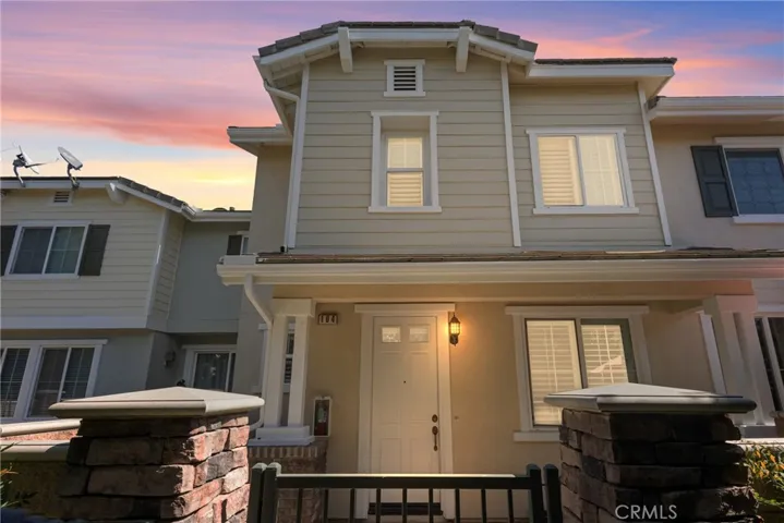 Front of the Condo
 faces West