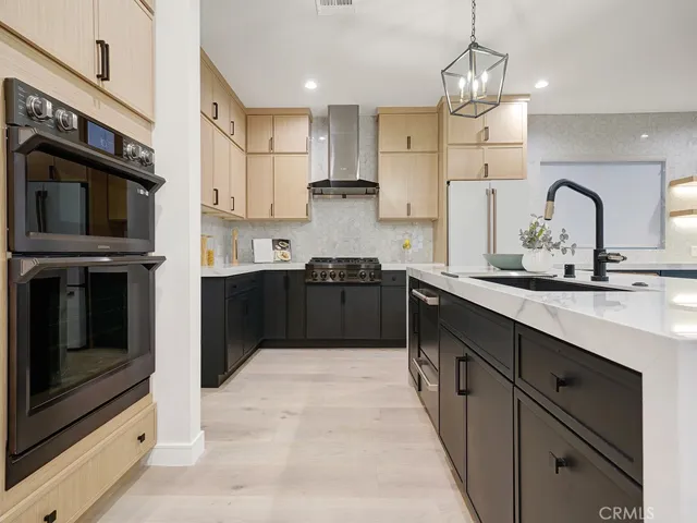 4652 Charnock Drive, Irvine, California 92604