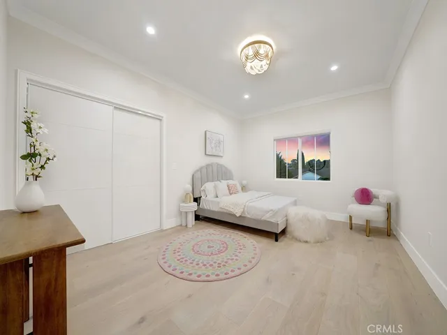 4652 Charnock Drive, Irvine, California 92604