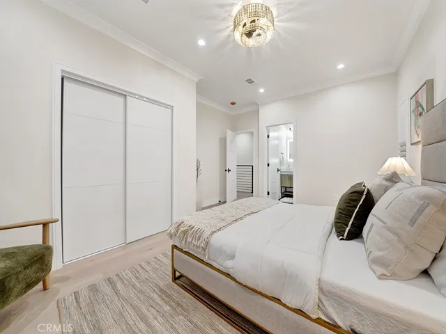 4652 Charnock Drive, Irvine, California 92604