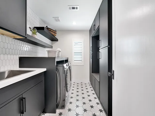 4652 Charnock Drive, Irvine, California 92604