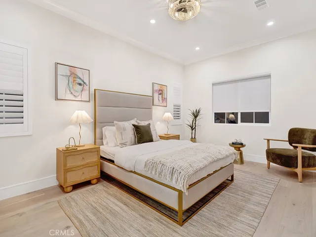 4652 Charnock Drive, Irvine, California 92604