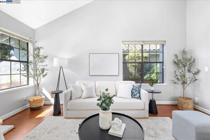 32927 Oakdale St, Union City, California 94587