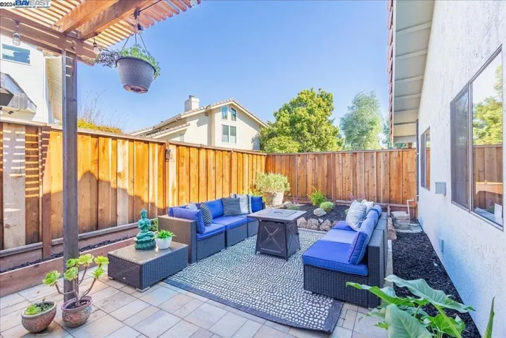32927 Oakdale St, Union City, California 94587